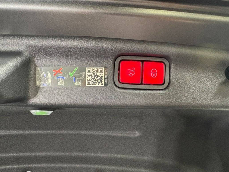 2024 Mercedes-Benz C-Class AMG C 63 S E Performance