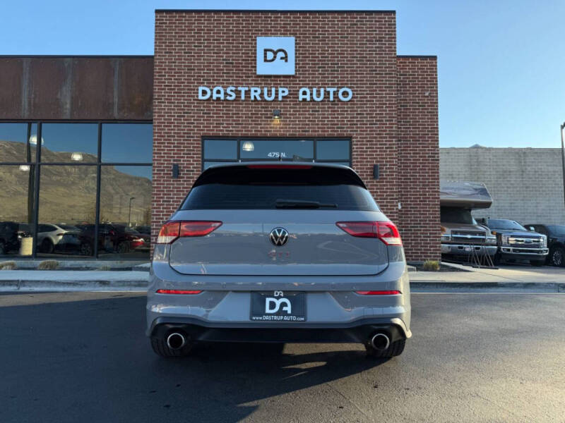 2024 Volkswagen Golf GTI SE