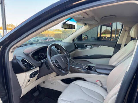 2016 Lincoln MKX Select