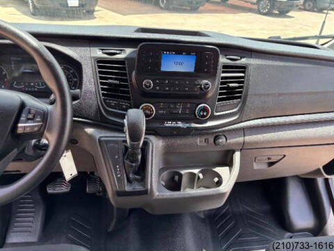 2025 Ford Transit