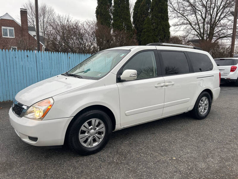 2012 Kia Sedona LX
