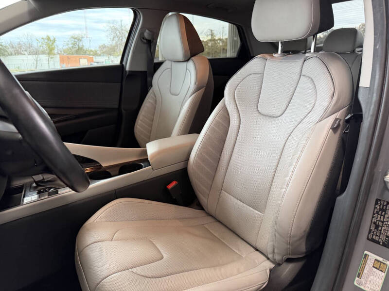 2021 Hyundai Elantra Limited