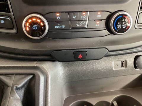 2025 Ford Transit