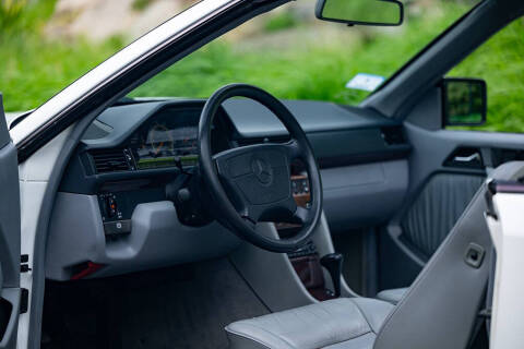 1995 Mercedes-Benz E-Class E 320