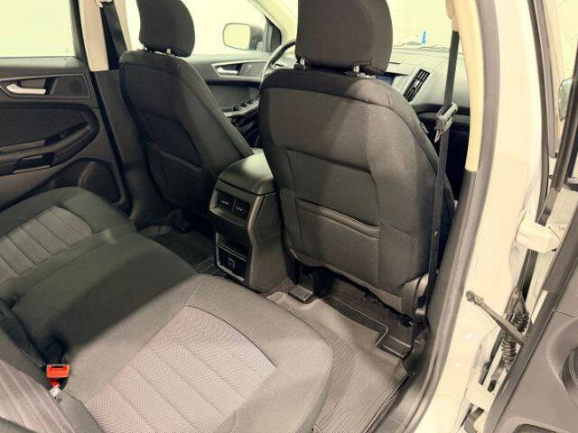 2019 Ford Edge SE