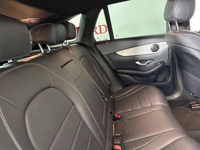 2021 Mercedes-Benz GLC GLC 300