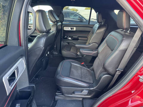 2023 Ford Explorer ST-Line