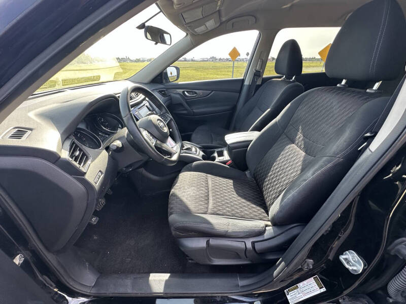 2018 Nissan Rogue S
