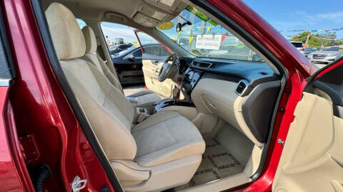 2015 Nissan Rogue SV