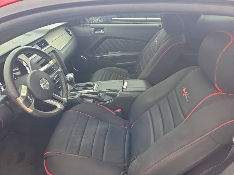2010 Ford Mustang V6