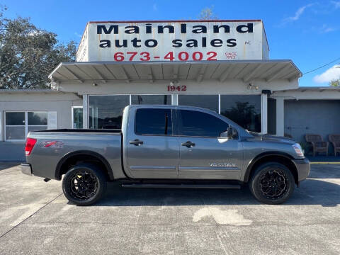 2015 Nissan Titan SV