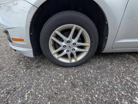 2012 Ford Fusion S
