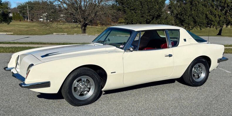 1963 Studebaker Avanti
