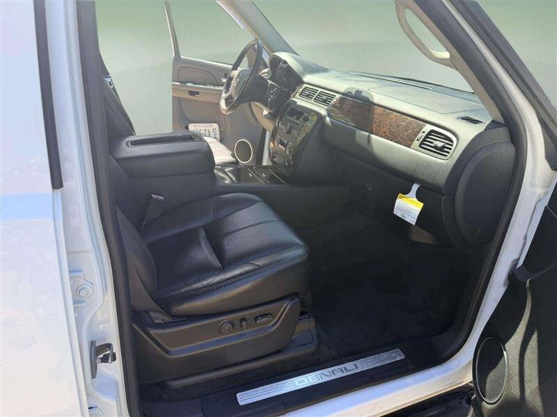 2008 GMC Yukon Denali