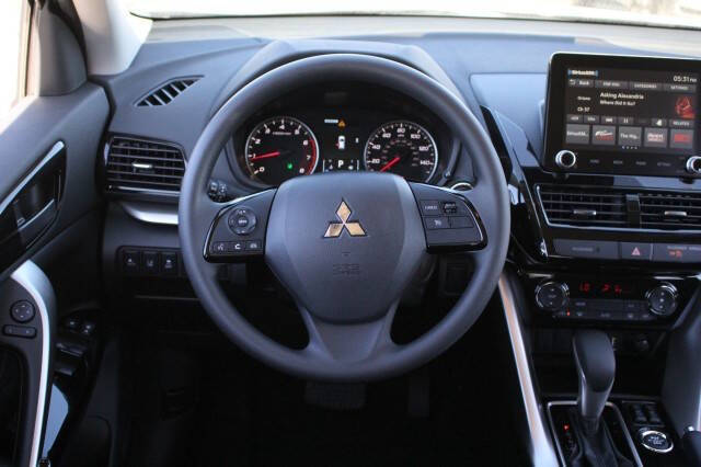 2026 Mitsubishi Eclipse Cross LE