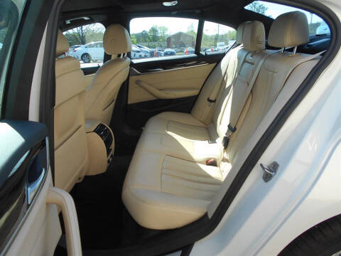 2019 BMW 5 Series 530i