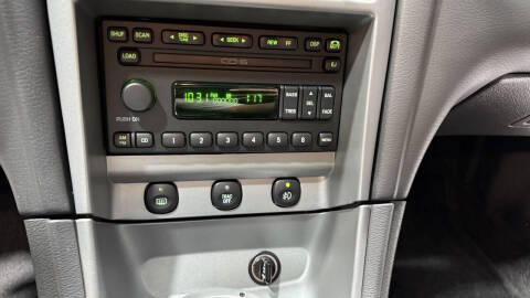 2003 Ford Mustang Mach 1 Premium