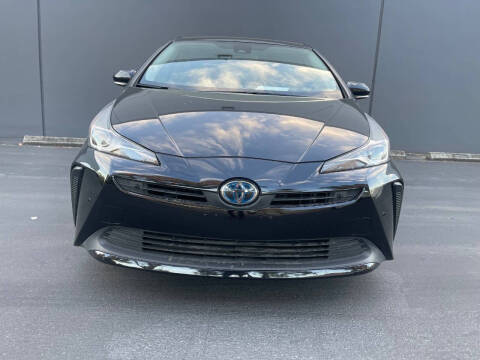 2022 Toyota Prius LE