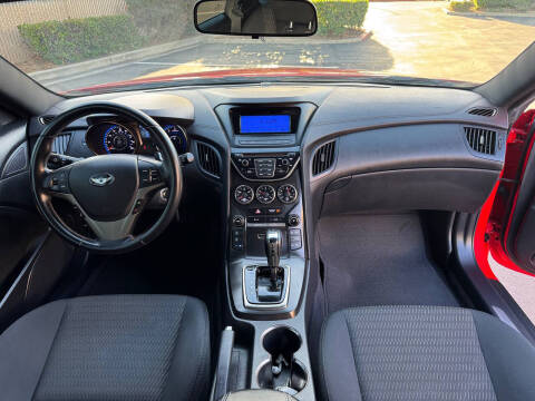 2013 Hyundai Genesis Coupe 2.0T