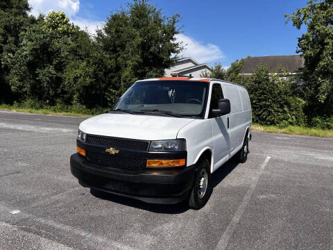 2020 Chevrolet Express 2500