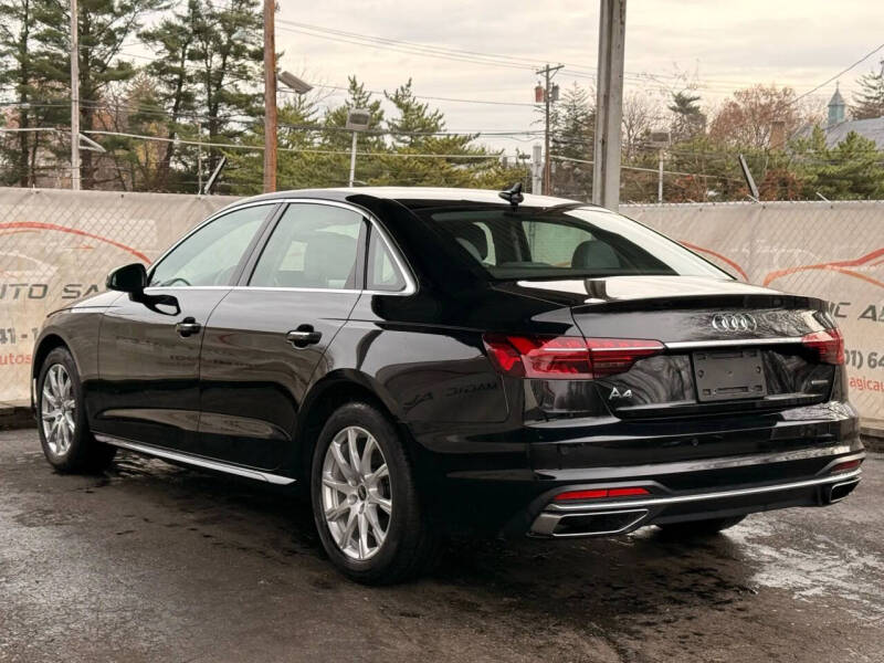 2021 Audi A4 quattro Premium 40 TFSI