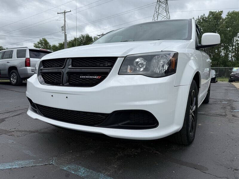 2016 Dodge Grand Caravan American Value Package