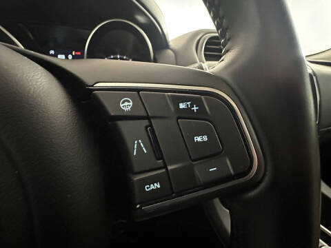 2020 Jaguar F-PACE 25t Premium