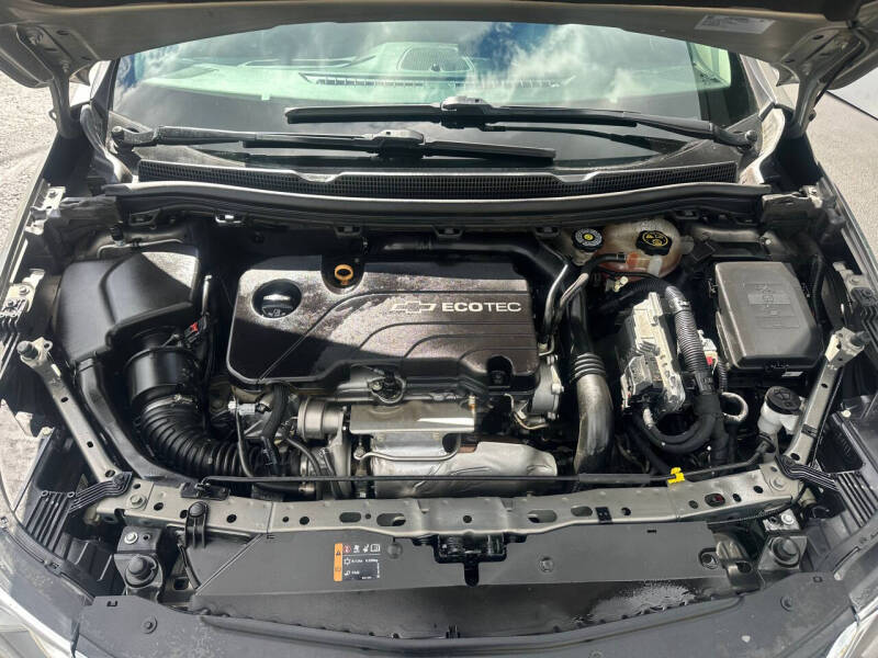 2017 Chevrolet Cruze LT Auto