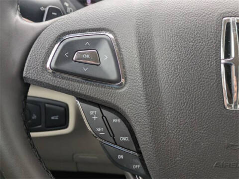 2019 Lincoln MKC Select