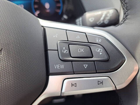 2026 Volkswagen Atlas Cross Sport SEL Premium R-Line 4Motion