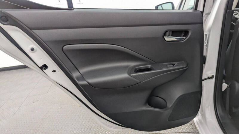 2024 Nissan Versa SV