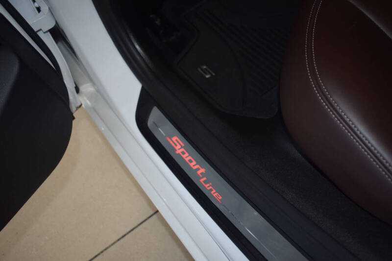 2018 BMW 5 Series 540i