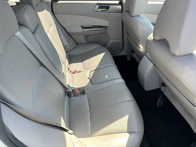 2013 Subaru Forester 2.5X Limited