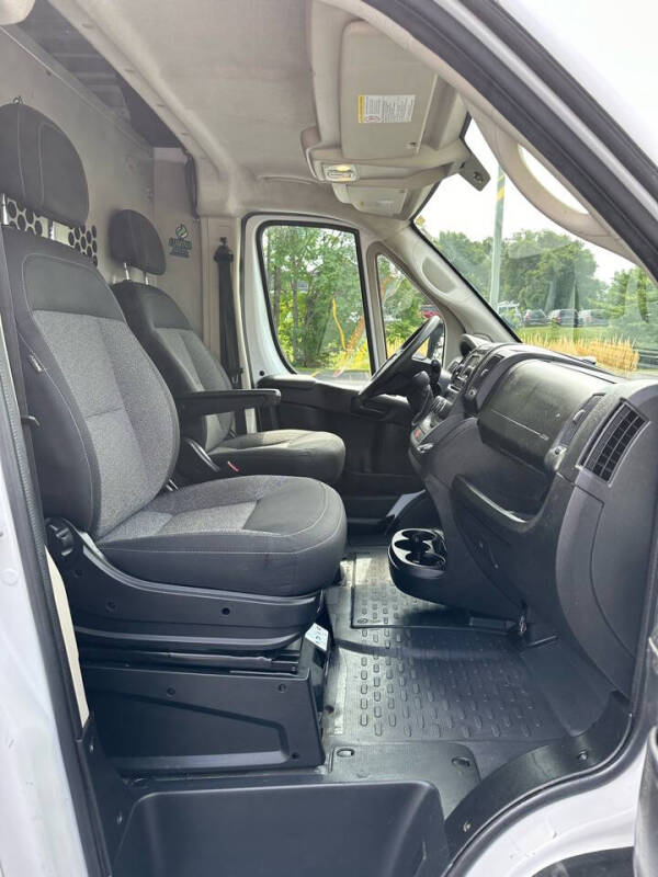 2019 RAM ProMaster Cargo Van Base photo 15