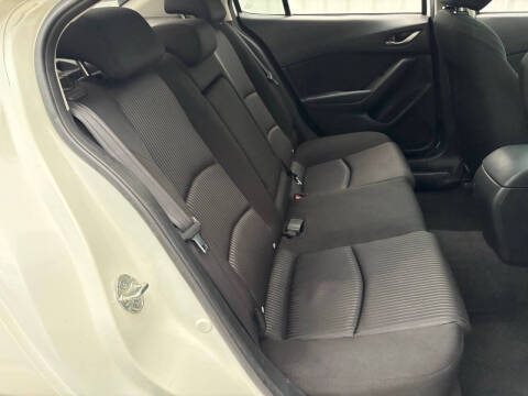 2014 Mazda MAZDA3 i Touring