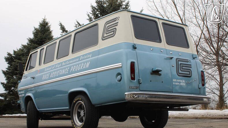 1967 Ford E-150