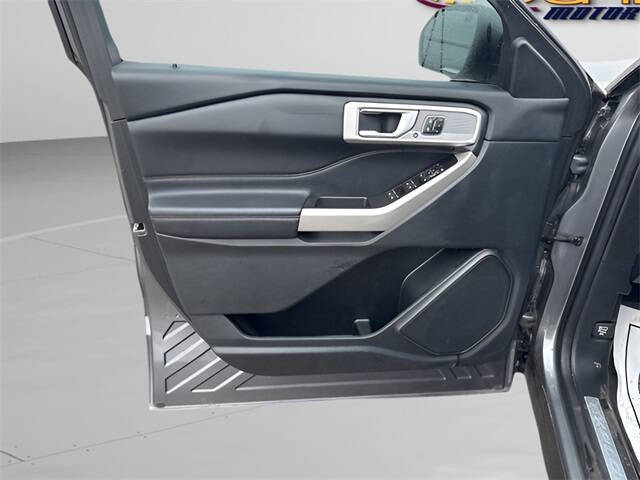 2022 Ford Explorer Hybrid Limited