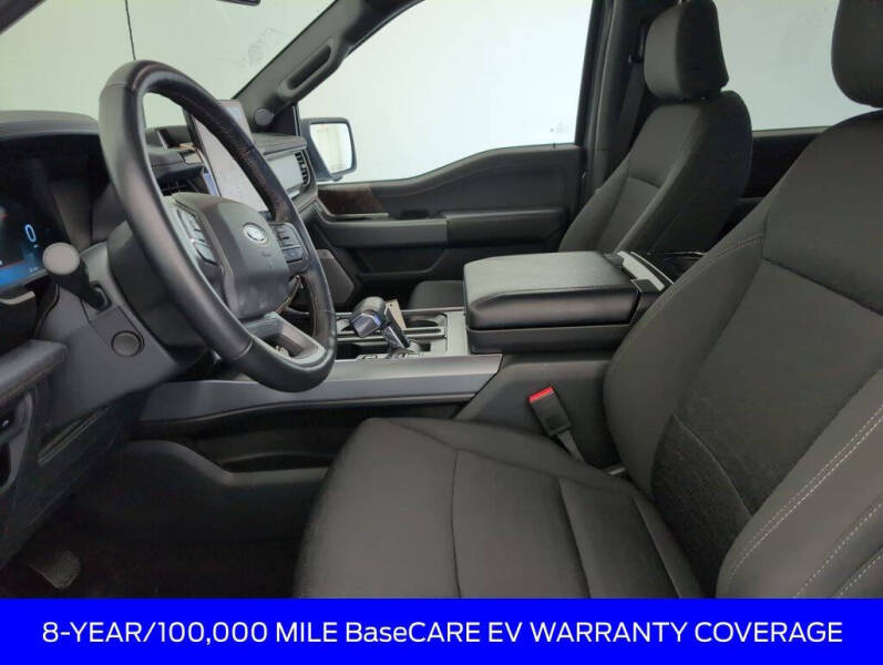 2023 Ford F-150 Lightning Lariat