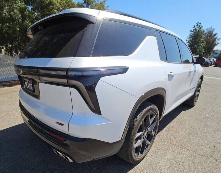 2024 Chevrolet Traverse RS