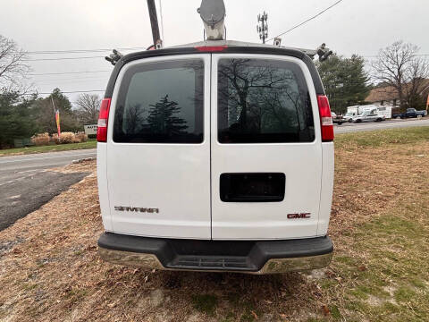 2017 GMC Savana 2500