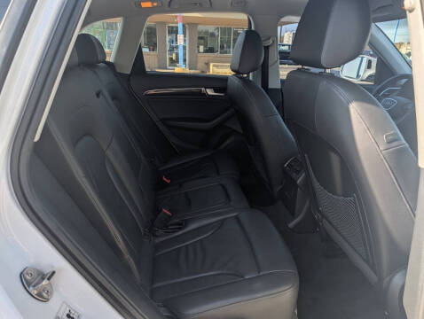 2015 Audi Q5 2.0T quattro Premium Plus