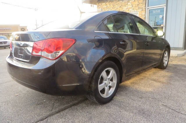 2014 Chevrolet Cruze 1LT photo 24