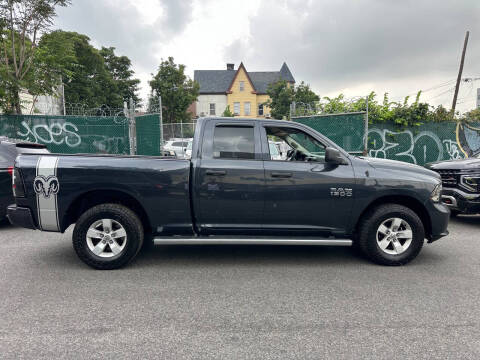 2018 RAM 1500 Express