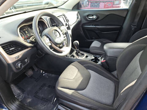 2014 Jeep Cherokee Sport