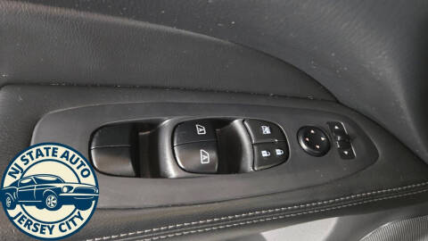 2017 Nissan Pathfinder Platinum