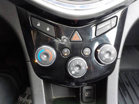 2017 Chevrolet Sonic Premier Auto