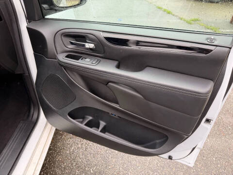 2015 Dodge Grand Caravan SE Plus