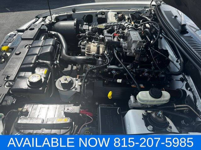 2004 Ford Mustang GT Deluxe