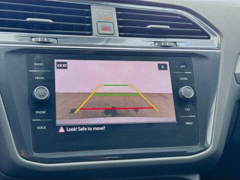 2022 Volkswagen Tiguan SE