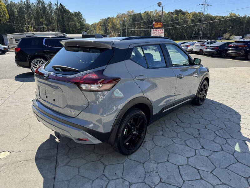2023 Nissan Kicks SR